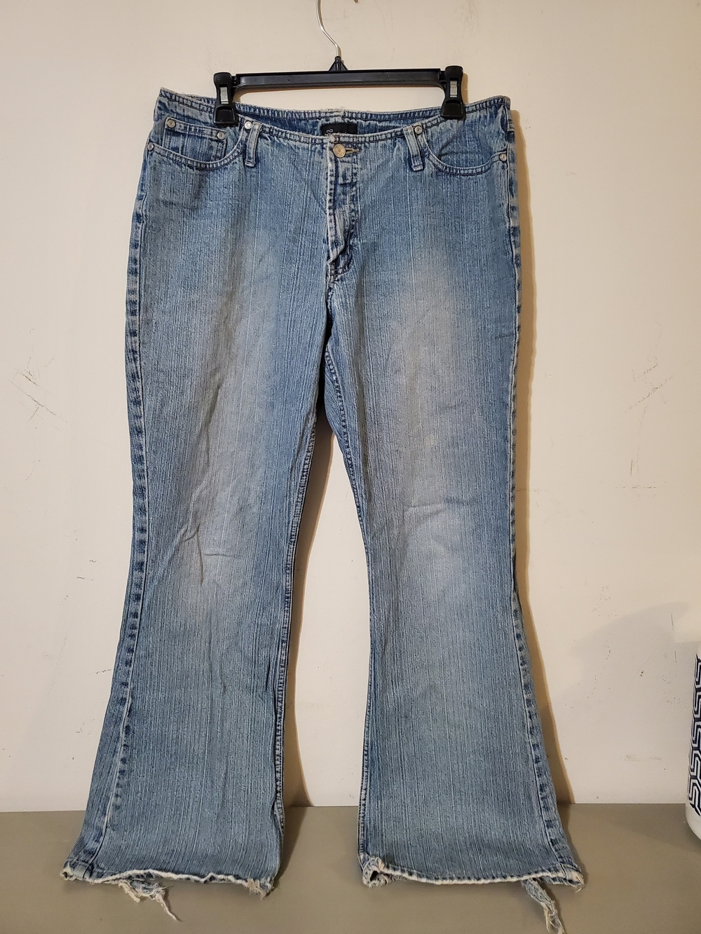 Y2k Ultra Low Rise Light Blue Flare Jeans Worn Frayed Hem Grunge Sz 15